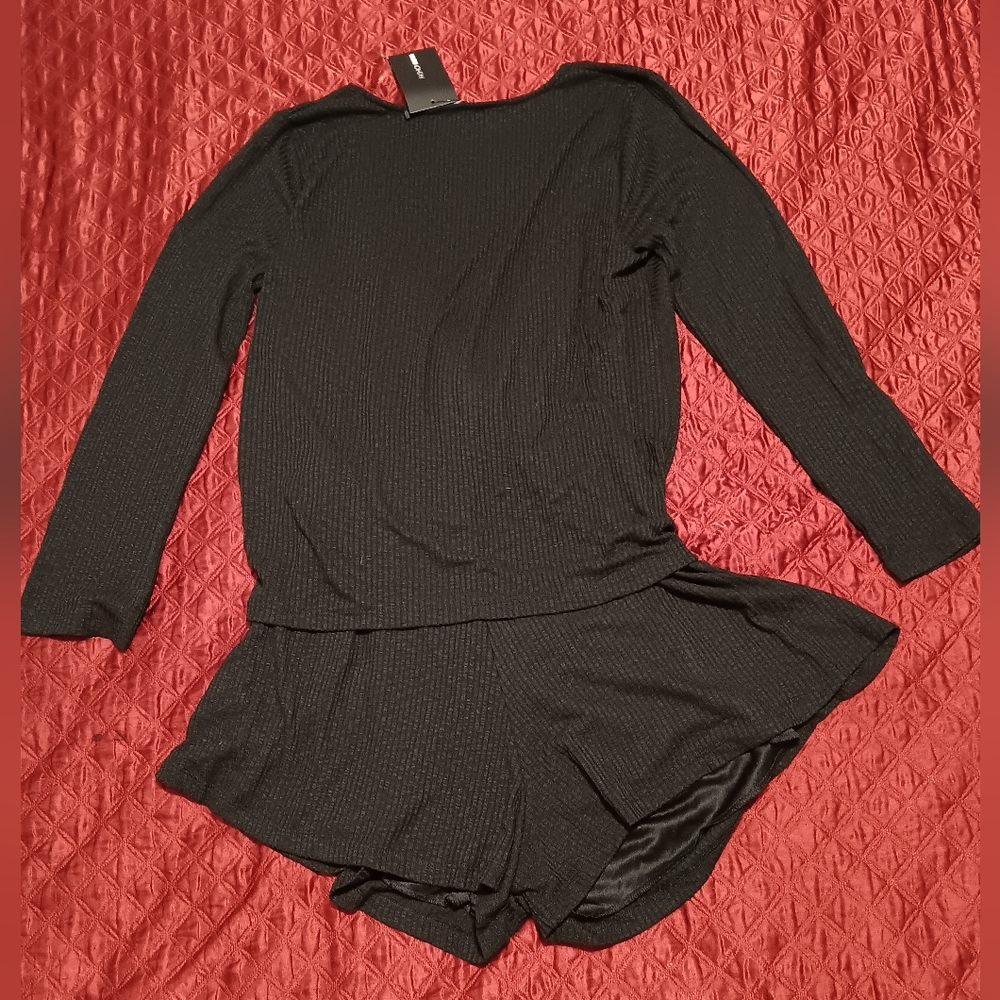 Fashion Nova Annabelle Twist Front Romper Black SzXL Sexy Party Beach - Picture 6 of 12
